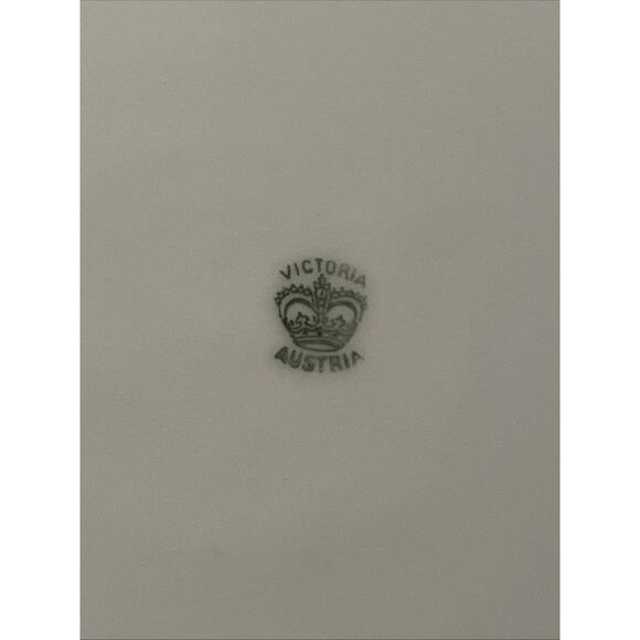 Victoria Austria Porcelain 9.75" Plate Cherub scene Classical - Picture 3 of 4